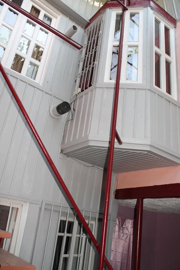Hostel Old City Sololaki تبليسي المظهر الخارجي الصورة
