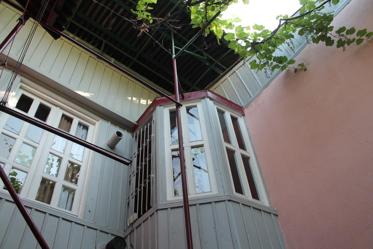 Hostel Old City Sololaki تبليسي المظهر الخارجي الصورة