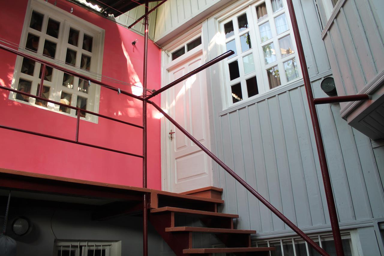 Hostel Old City Sololaki تبليسي المظهر الخارجي الصورة